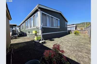 1200 E Central Ave #30, Sutherlin, OR 97479 - Photo 32