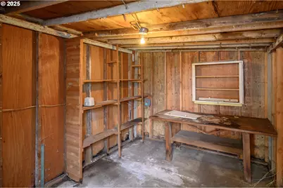 2901 E 2nd St #109, Newberg, OR 97132 - Photo 30