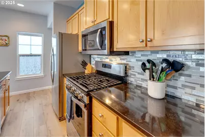 10874 NE Red Wing Way #201, Beaverton, OR 97006 - Photo 10