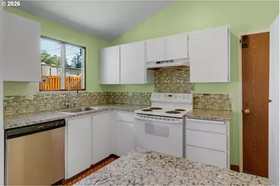 8505 SW Oak St, Portland, OR 97223 - Photo 12