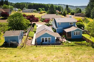 384 Edgeview Dr, Elkton, OR 97436 - Photo 40