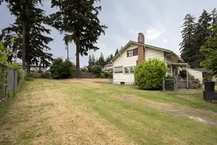 10821 SE Boise St, Portland, OR 97266 - Photo 28