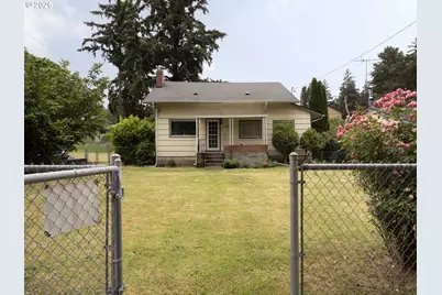 10821 SE Boise St, Portland, OR 97266 - Photo 1