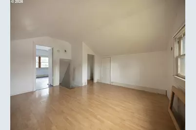 10821 SE Boise St, Portland, OR 97266 - Photo 16