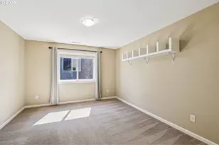 2117 SE Cochran Dr, Gresham, OR 97080 - Photo 34