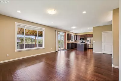 2117 SE Cochran Dr, Gresham, OR 97080 - Photo 16