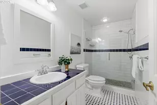 14300 SW Hazel Hill Dr, Tigard, OR 97224 - Photo 42