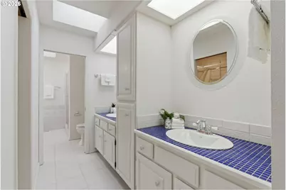 14300 SW Hazel Hill Dr, Tigard, OR 97224 - Photo 36