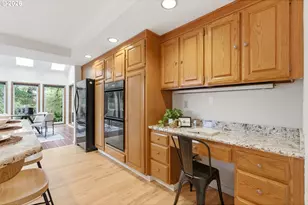 14300 SW Hazel Hill Dr, Tigard, OR 97224 - Photo 16