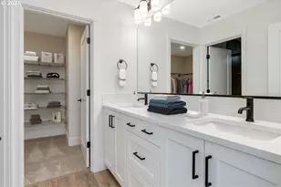 2475 N Villa Dr, Newberg, OR 97132 - Photo 6