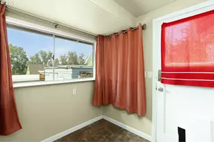 523 SE Rice Ave, Roseburg, OR 97470 - Photo 30