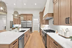 2546 NW 16th Ave, Camas, WA 98607 - Photo 16