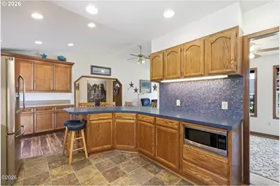 3502 Hawthorne Ln, Tillamook, OR 97141 - Photo 14
