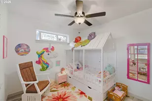 5021 Cedar View Dr, Springfield, OR 97478 - Photo 6