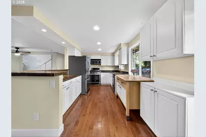 4578 Norfolk St, West Linn, OR 97068 - Photo 6