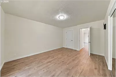 911 Jade Dr, Roseburg, OR 97471 - Photo 20