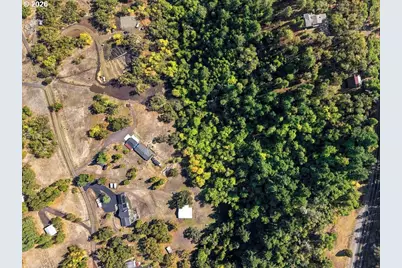 911 Jade Dr, Roseburg, OR 97471 - Photo 38