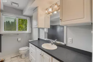 6415 SE 43rd Ave, Portland, OR 97206 - Photo 10