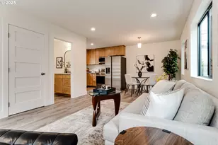 9 Monroe, Eugene, OR 97402 - Photo 2