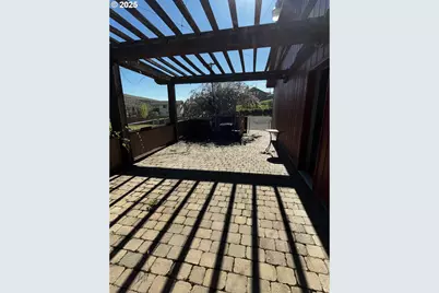 99 3rd St, Maupin, OR 97037 - Photo 16