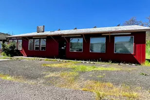 99 3rd St, Maupin, OR 97037 - Photo 2