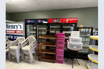 99 3rd St, Maupin, OR 97037 - Photo 12