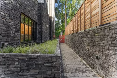 21 D Ave #5, Lake Oswego, OR 97034 - Photo 48