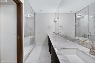 21 D Ave, Lake Oswego, OR 97034 - Photo 38