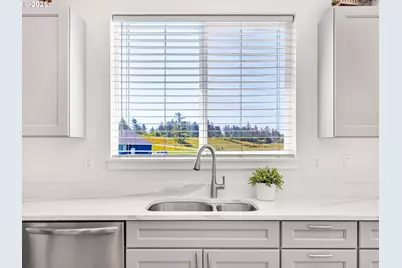 33455 Bing Ln, Warrenton, OR 97146 - Photo 18