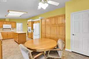 2488 Northampton, Eugene, OR 97404 - Photo 12