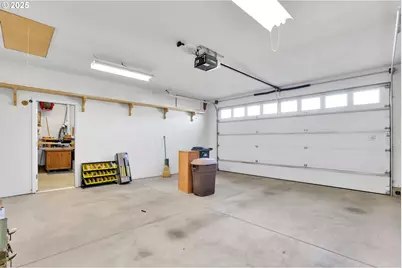 2488 Northampton, Eugene, OR 97404 - Photo 36