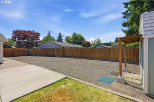 723 Maple St, Dayton, OR 97114 - Photo 40