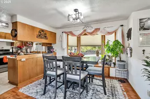 128 N 31st Ave, Cornelius, OR 97113 - Photo 6