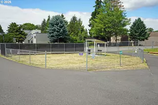 1709 NE 78th St, Vancouver, WA 98665 - Photo 6