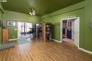 6776 SW Buckskin Ln, Terrebonne, OR 97760 - Photo 8