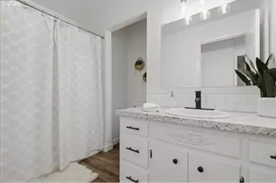 132 Green Acres Dr, Castle Rock, WA 98611 - Photo 24