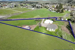 1670 Palmer St, Elgin, OR 97827 - Photo 2