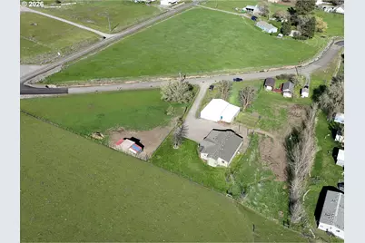 1670 Palmer St, Elgin, OR 97827 - Photo 6