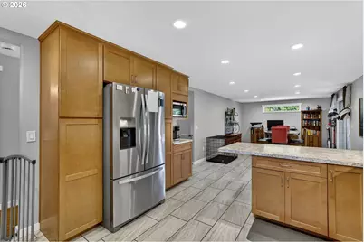 4177 SE 12th St, Gresham, OR 97080 - Photo 8