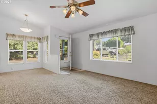 10400 NE 72nd Ave, Vancouver, WA 98686 - Photo 6