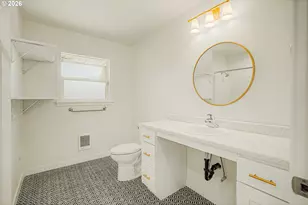 1315 N Locust St, Canby, OR 97013 - Photo 20