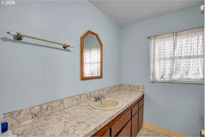 13035 SW Rita Dr, Beaverton, OR 97005 - Photo 24