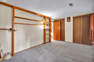 13035 SW Rita Dr, Beaverton, OR 97005 - Photo 30