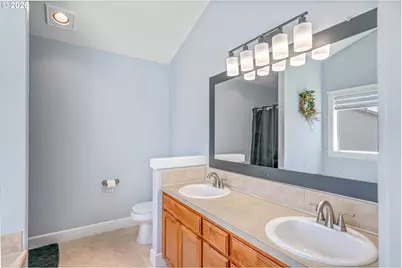 5128 NE Yukon Ct, Salem, OR 97305 - Photo 24