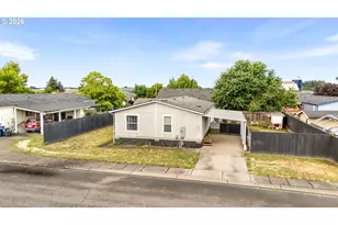 930 Mahan Loop, Gervais, OR 97026 - Photo 1
