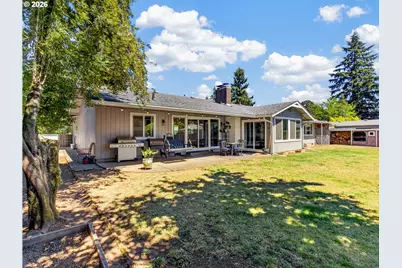 33898 NE Prairie St, Scappoose, OR 97056 - Photo 18