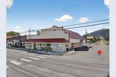202 E 1st St, Wallowa, OR 97885 - Photo 38