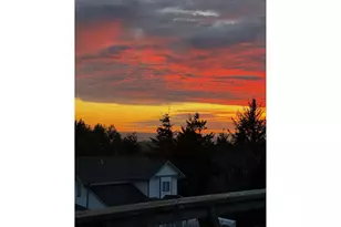 770 Prefontaine Dr, Coos Bay, OR 97420 - Photo 46