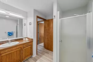 770 Prefontaine Dr, Coos Bay, OR 97420 - Photo 32