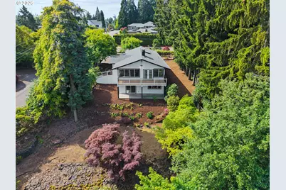 19001 Suncrest Dr, West Linn, OR 97068 - Photo 46